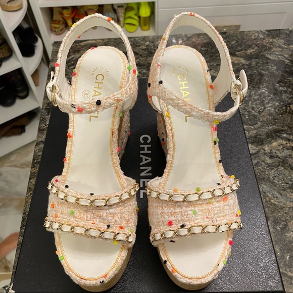 NWT CHANEL wedges, 41 - Picture 10 of 11